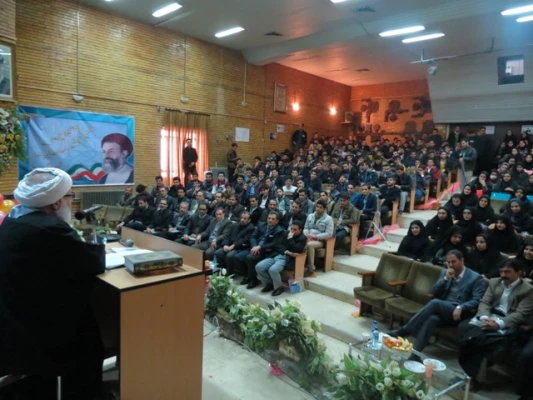 برگزاری همایش دانشجویی بمناسبت 16 آذر روز دانشجو 7