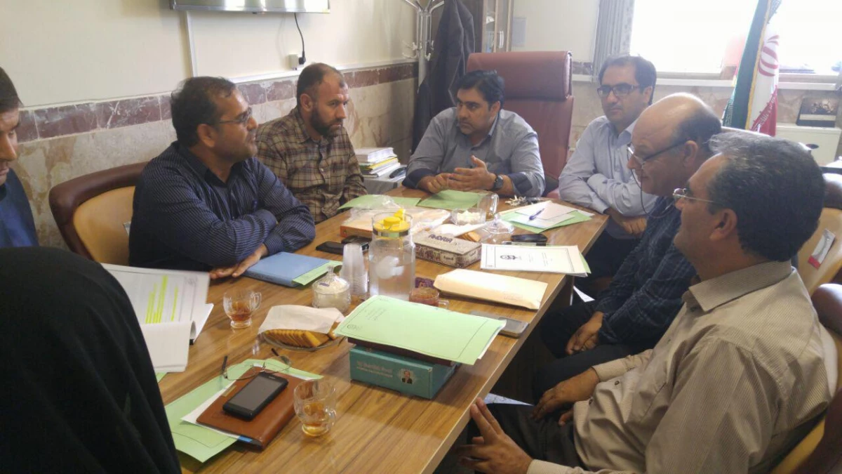 جلسه استانی کمیته انتخاب کارمند نمونه برگزار شد. 3