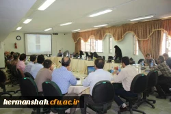 برگزاری دوره های آموزشی کارکنان (هیات علمی - اداری و خدمات عمومی)  7