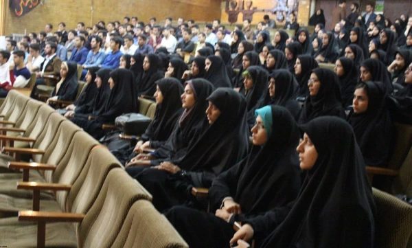 نشست با موضوع استکبار ستیزی و روابط با آمریکا 4