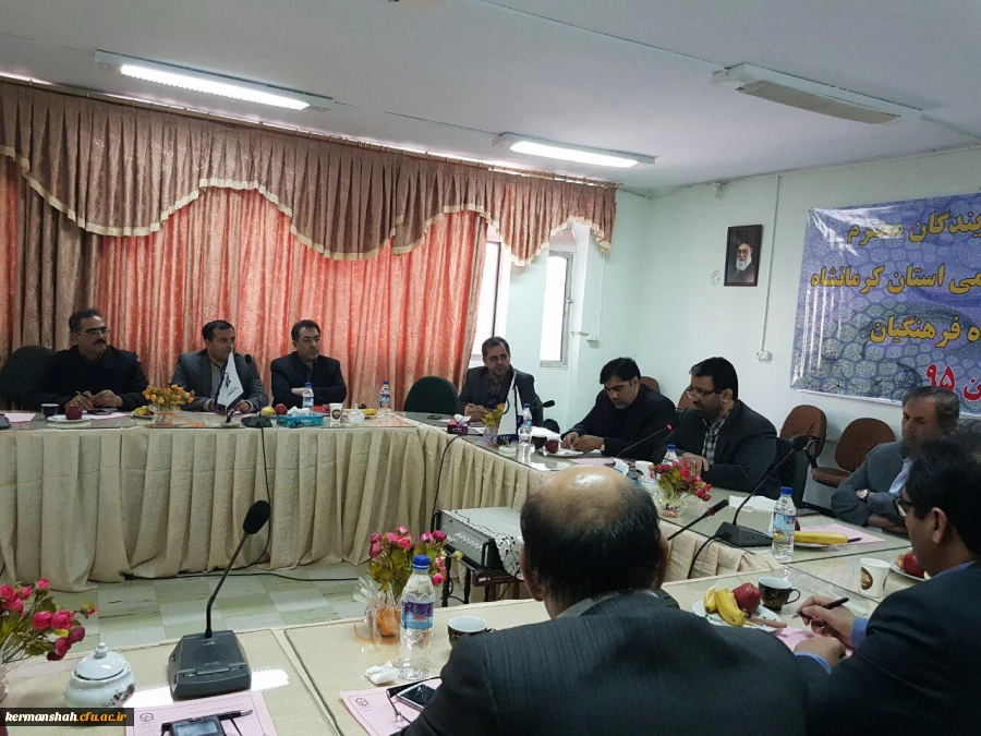 نشست مجمع نمایندگان استان کرمانشاه در مجلس شورای اسلامی در پردیس شهید صدوقی کرمانشاه برگزار شد
 5