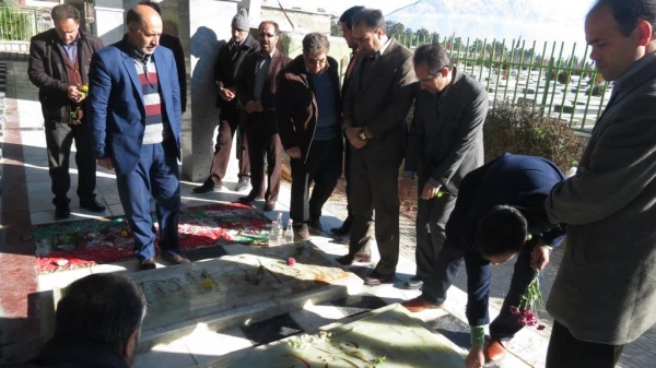 برگزاری مراسم غبارروبی و عطرافشانی قبور مطهر شهداء  4