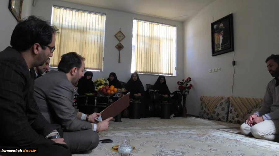 دیدار مسئولین دانشگاه فرهنگیان با خانواده معظم شهدا 2
