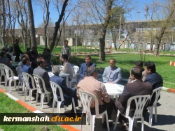 گزارش تصویری:
دیدار صمیمی مدیریت امور پردیس های استان کرمانشاه با کارکنان پردیس ها به مناسبت آغاز سال 1396 و تبریک سال جدید 3