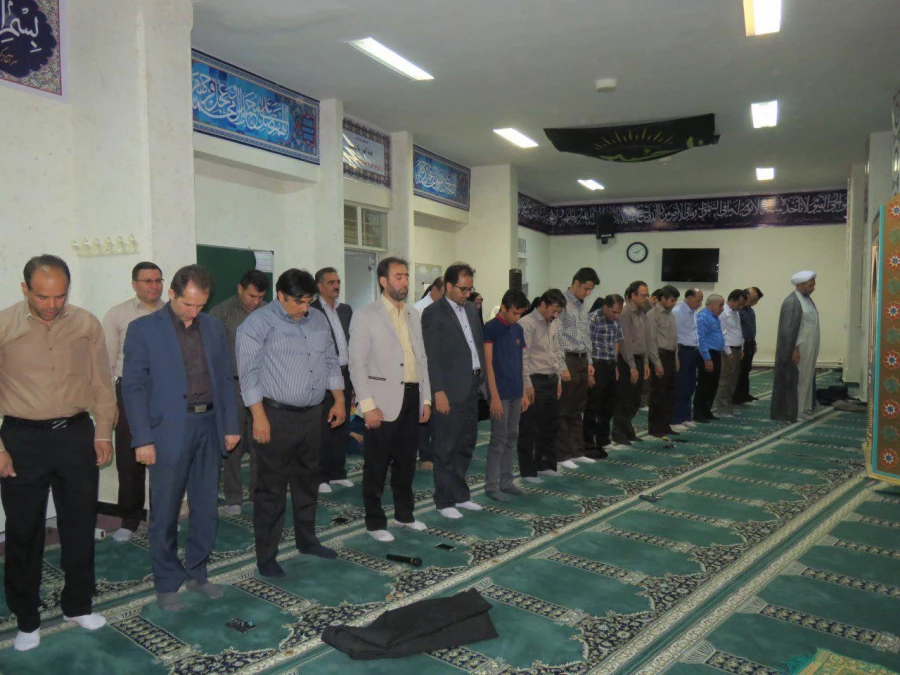 گزارش تصویری برگزاری مراسم تلاوت وانس باقرآن کریم ویژه اساتید وکارکنان دانشگاه فرهنگیان
 9