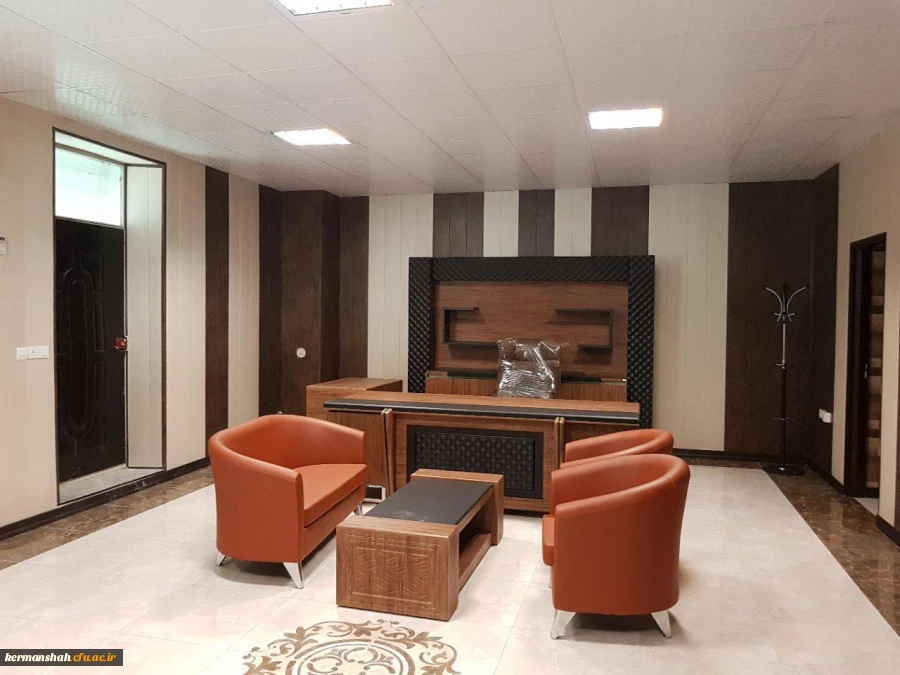 اتاق ریاست مدیریت امور پردیس ها ی استان