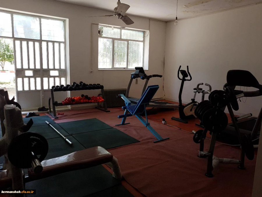 سالن بدنسازی مرکز شهید مطهری