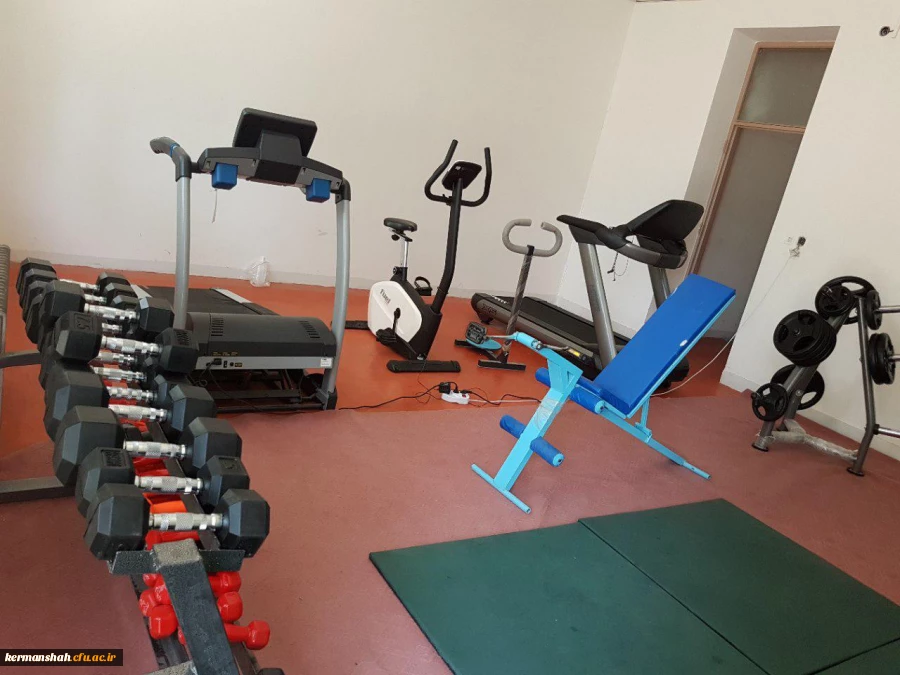 سالن بدنسازی مرکز شهید مطهری