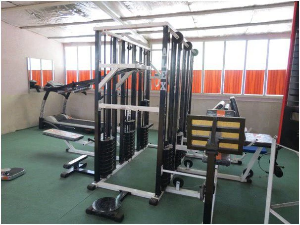 تجهیز سالن بدن سازی پردیس شهید رجایی