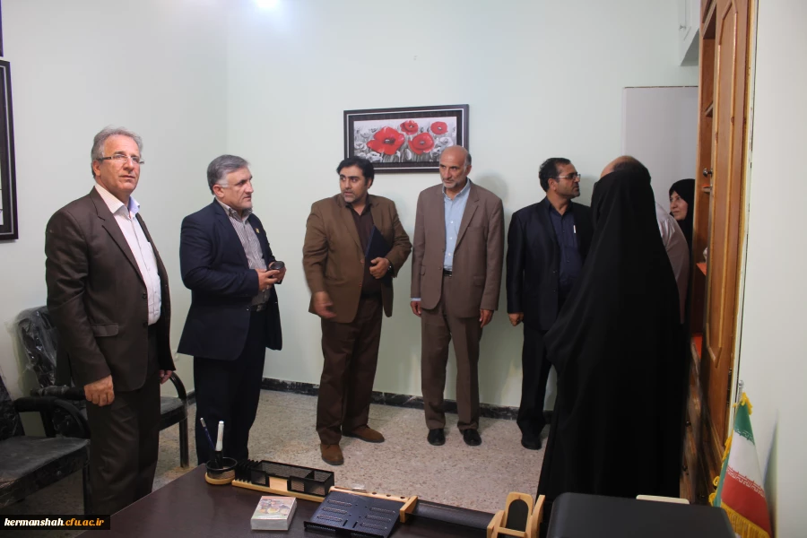 تجهیز و افتتاح مرکز مشاوره