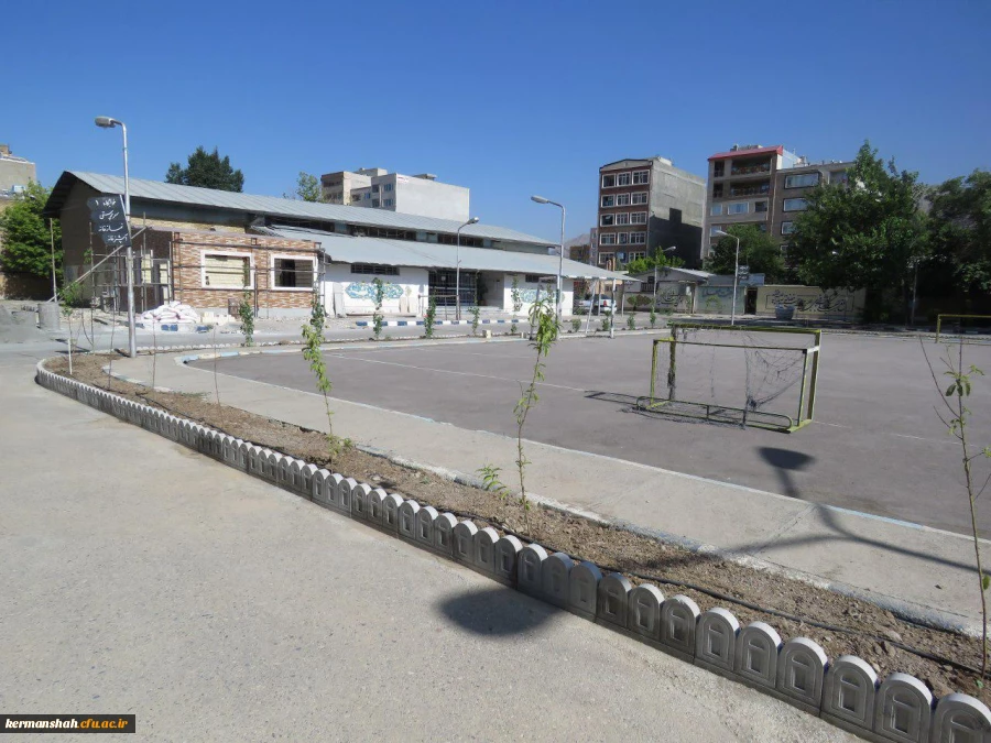 محوطه سازی و جدول کشی فضای آموزشی پردیس شهید رجایی
