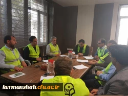 دومین جلسه ی کمیته مدیریت بحران و ستاد کمک های دانشگاه فرهنگیان به زلزله زدگان 3