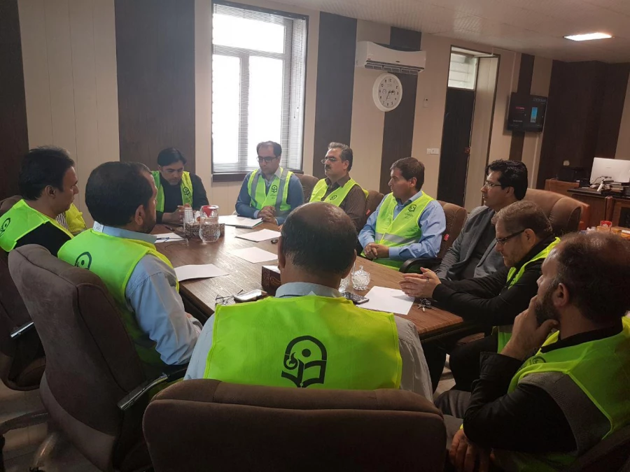 دومین جلسه ی کمیته مدیریت بحران و ستاد کمک های دانشگاه فرهنگیان به زلزله زدگان 4