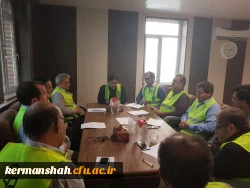 دومین جلسه ی کمیته مدیریت بحران و ستاد کمک های دانشگاه فرهنگیان به زلزله زدگان 5