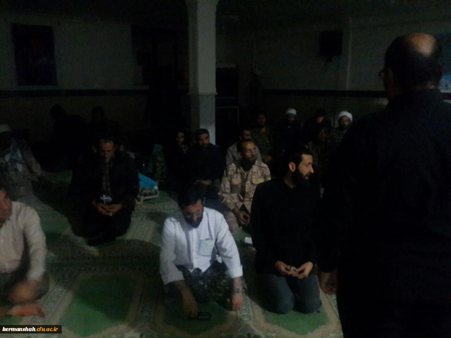 گزارش تصویری از کمک رسانی دانشگاه فرهنگیان به زلزله زدگان 12