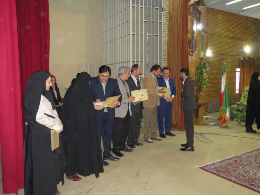 آیین گرامیداشت هفته پژوهش برگزار شد  (گزارش تصویری) 7