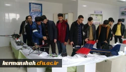 بازدید دانشجویان پردیس شهید رجایی کرمانشاه از نمایشگاه دستاوردهای پژوهش و فناوری دانشگاه رازی کرمانشاه  2