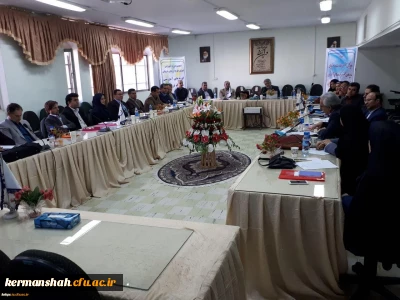 برگزاری کارگاه آموزشی ارزیابی درونی گروه های آموزشی در پردیس شهید صدوقی