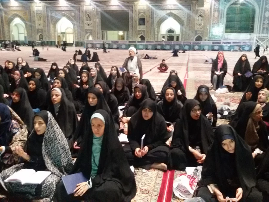 برگزاری اردوی زیارتی مشهد مقدس:
اردوی زیارتی مشهد مقدس با حضور دانشجو معلمان  دختر و پسر در دانشگاه فرهنگیان  کرمانشاه برگزارشد 2