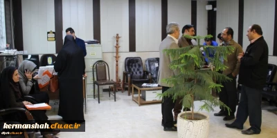 بازدید مدیریت امورپردیس های استان از فرآیند ثبت نام دانشجویان ماده 28 در پردیس شهید رجایی