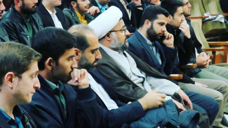 همایش همسفر تا بهشت سلسله مباحث ازدواج با موضوع "ازدواج با دلار ۱۵ هزار تومانی" برگزار شد 5