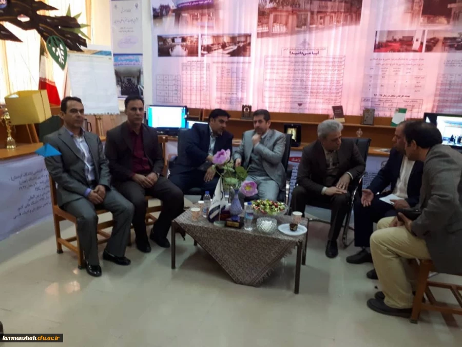 برگزاری غرفه در نمایشگاه دستاوردهای پژوهشی و فن بازار دانشگاه رازی 2