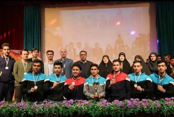 کسب نایب دومین جشنواره ورزشهای همگانی دانشجو معلمان سراسر کشور قهرمانی توسط پردیس شهید رجایی کرمانشاه 4