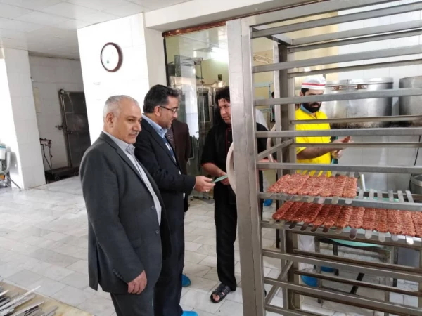 حضور معاونت محترم اداره کل برنامه ریزی خدمات و رفاه دانشجویی در استان 10