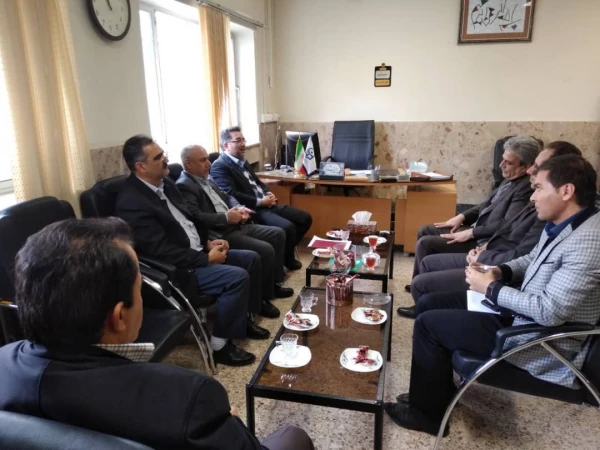 حضور معاونت محترم اداره کل برنامه ریزی خدمات و رفاه دانشجویی در استان 18