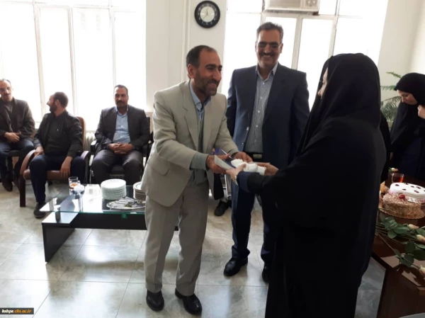 نشست صمیمانه بزرگداشت میلاد حضرت زهرا سلام الله علیها و مقام زن در پردیس خواهران برگزار شد 3