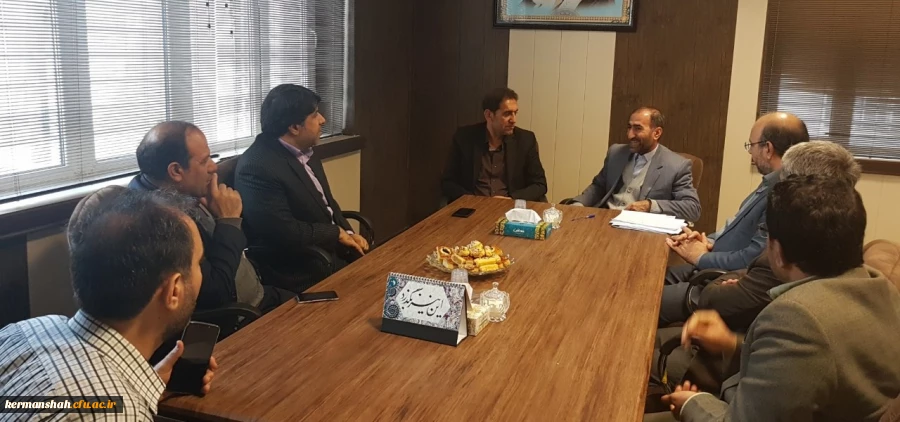 برگزاری جلسه مدیر امور پردیس های استان  با حوزه معاونت پژوهشی اداره کل آموزش وپرورش  2