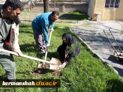 برنامه بزرگداشت هفته منابع طبیعی و روز درخت کاری در پردیس شهید صدوقی برگزار گردید 5