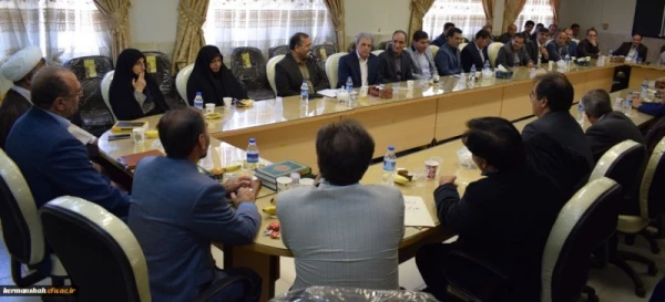 مراسم تکریم و معارفه معاون هماهنگی دانشگاه فرهنگیان استان کرمانشاه برگزار شد 4