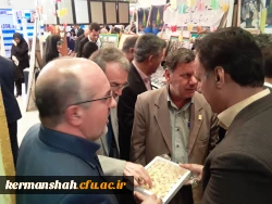 درخشش غرفه دانشگاه فرهنگیان کرمانشاه درنمایشگاه آثار، اسناد ومدارک یکصدمین سال تاسیس تربیت معلم  4