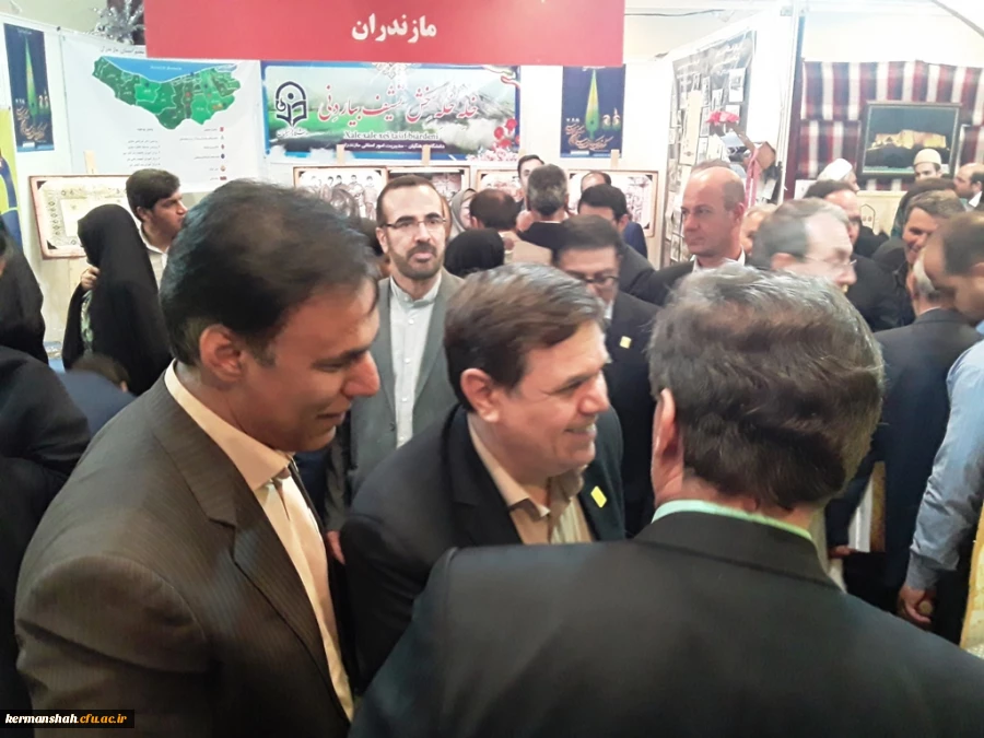 درخشش غرفه دانشگاه فرهنگیان کرمانشاه درنمایشگاه آثار، اسناد ومدارک یکصدمین سال تاسیس تربیت معلم  7