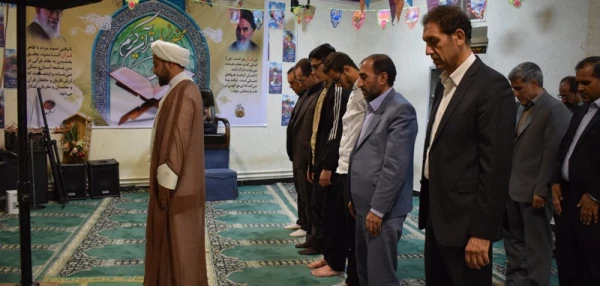 برگزاری نشست صمیمی مدیرکل آموزش و پرورش ومدیرامورپردیس های دانشگاه فرهنگیان استان کرمانشاه بادانشجویان پردیس شهید رجایی 6