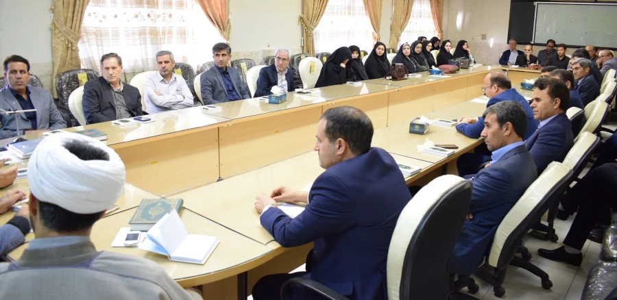 پنجمین جلسه هم اندیشی اساتید دانشگاه فرهنگیان کرمانشاه برگزارشد 4