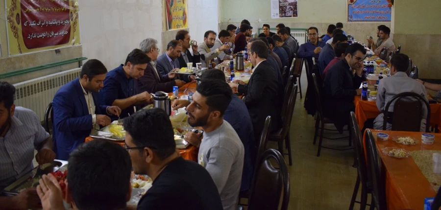 نشست صمیمی مسئولین دانشگاه فرهنگیان و اداره کل آموزش وپرورش استان با نومعلمان برگزارشد. 8