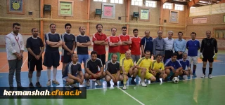برگزاری مسابقه فوتسال بین اساتید و کارکنان دانشگاه فرهنگیان کرمانشاه