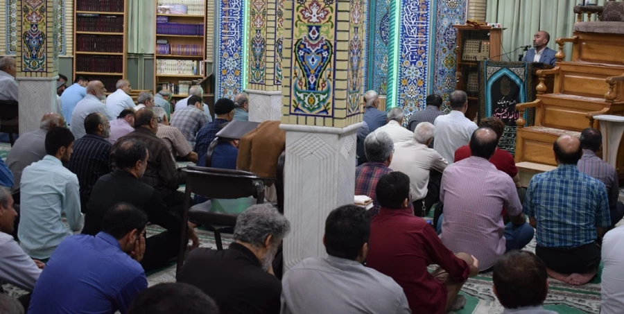 سخنرانی مدیریت امور پردیس های استان کرمانشاه در هفته دولت 3