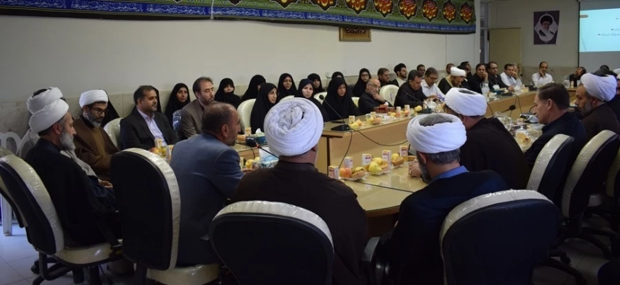 برگزاری مراسم تکریم ومعارفه مسئول نمایندگی نهادمقام معظم رهبری دردانشگاه فرهنگیان کرمانشاه 3