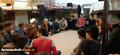 دیدار صمیمی مدیریت امور پردیس های استان با دانشجویان جدیدالورود پردیس شهید رجایی