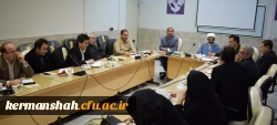 ششمین جلسه هم اندیشی اساتید و نخبگان دانشگاه فرهنگیان کرمانشاه برگزارشد. 3