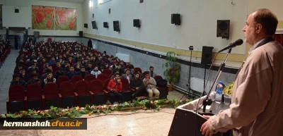 بمناسبت روز دانشجو برگزارشد.

نشست تخصصی دانشجویان با دکتر حاج بابایی پیرامون مسائل آموزش پرورش و دانشگاه 