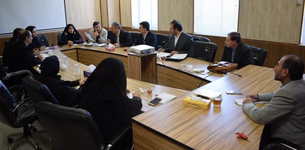 سومین جلسه شورای آموزشی پژوهشی وتحصیلات تکمیلی استان برگزار شد. 2