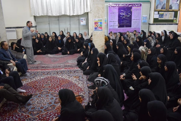 دیدار مدیرامورپردیس های استان با دانشجویان پردیس شهید صدوقی (ساختمان بعثت) 3