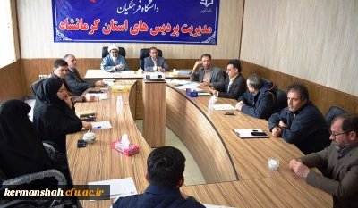 درجلسه شورای آموزشی مدیریت استان تصویب شد:

اجرای الکترونیکی دروس ترم جاری دانشجویان دانشگاه فرهنگیان 