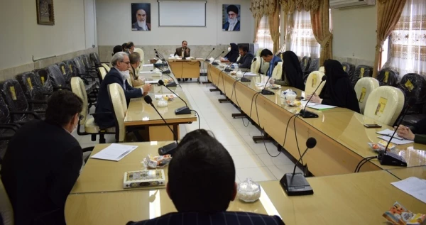 برگزاری دومین جلسه تصمیم گیری در خصوص نحوه ادامه برگزاری کلاس های آموزشی دانشگاه فرهنگیان کرمانشاه به شیوه مجازی

 3