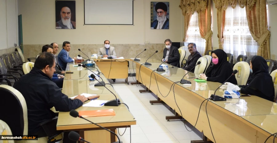 هشتمین جلسه شورای آموزشی دانشگاه فرهنگیان استان برگزار شد. 2