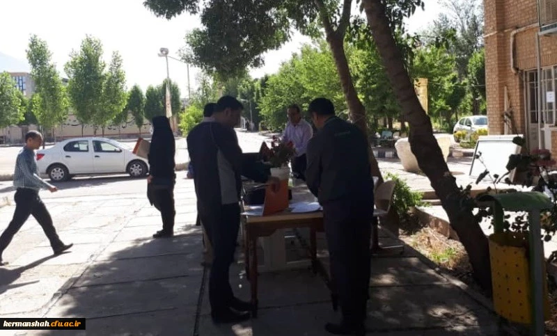 ثبت نام مهارت آموزان ماده 28 با رعایت پروتکل های بهداشتی
 2